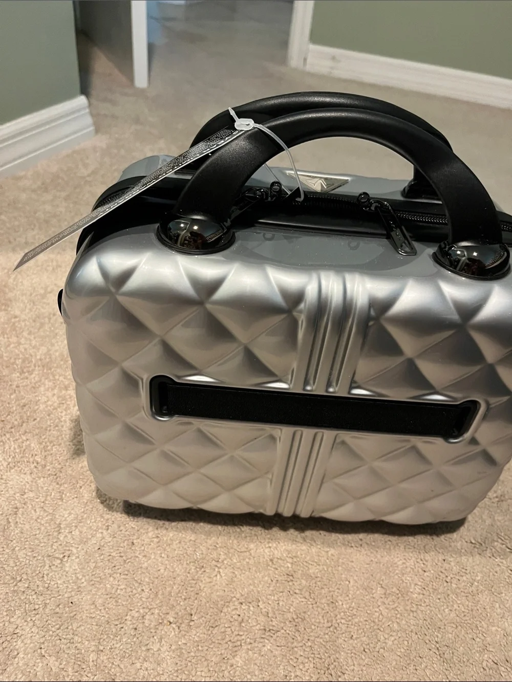 Triforce silver cosmetic